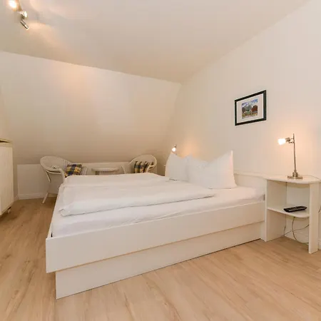 August-endell-weg 3 *